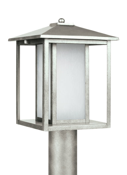  Hunnington 1-Light Outdoor Post Lantern