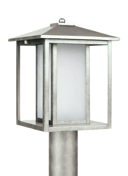  Hunnington 1-Light Outdoor Post Lantern